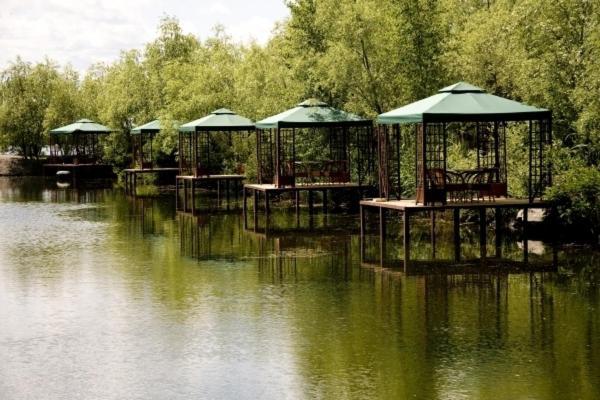 Marco Polo Hotel Ulʼyanovka Exteriör bild