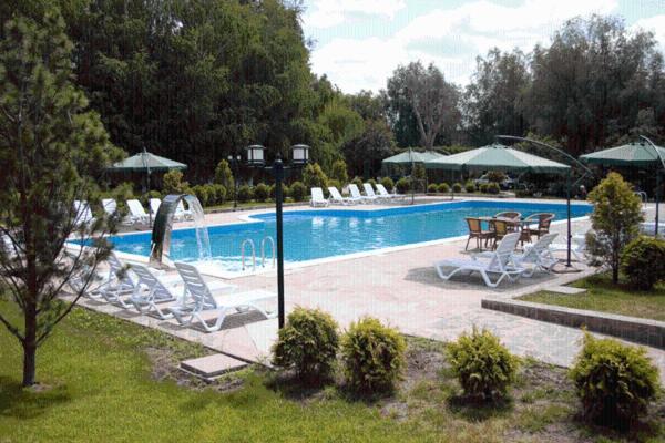 Marco Polo Hotel Ulʼyanovka Exteriör bild